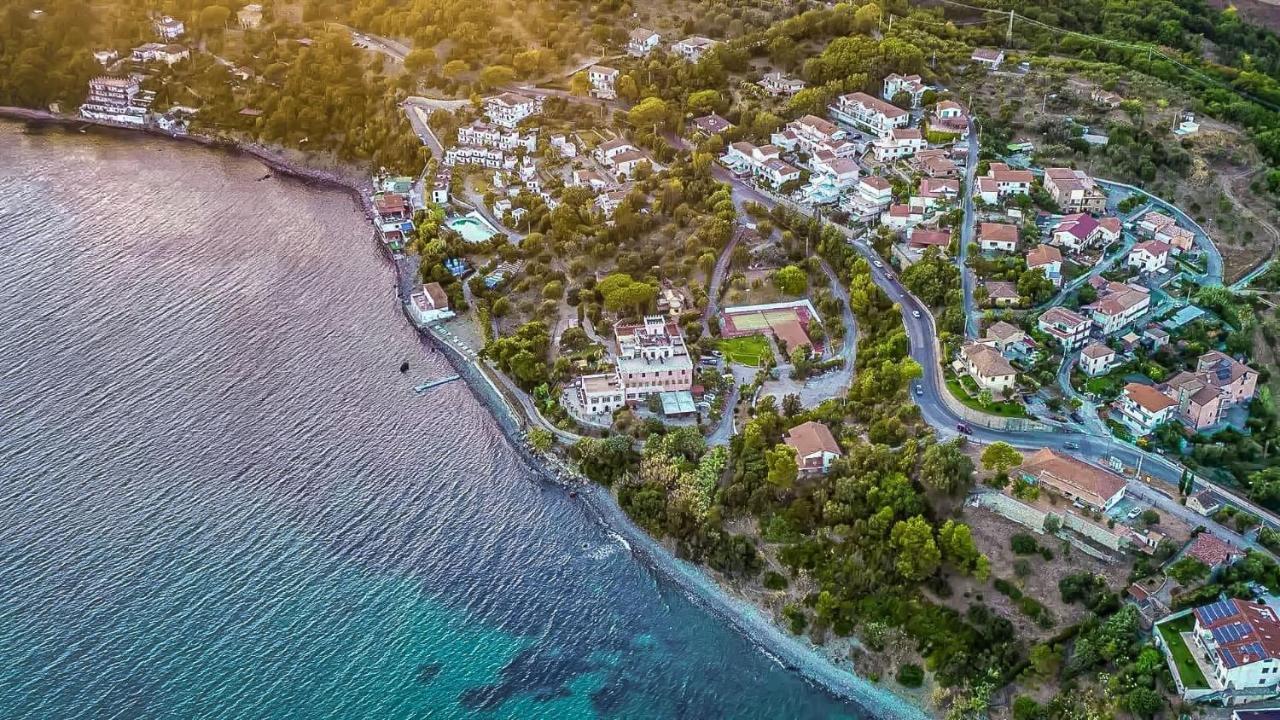 Hydra Club Hotel 3*